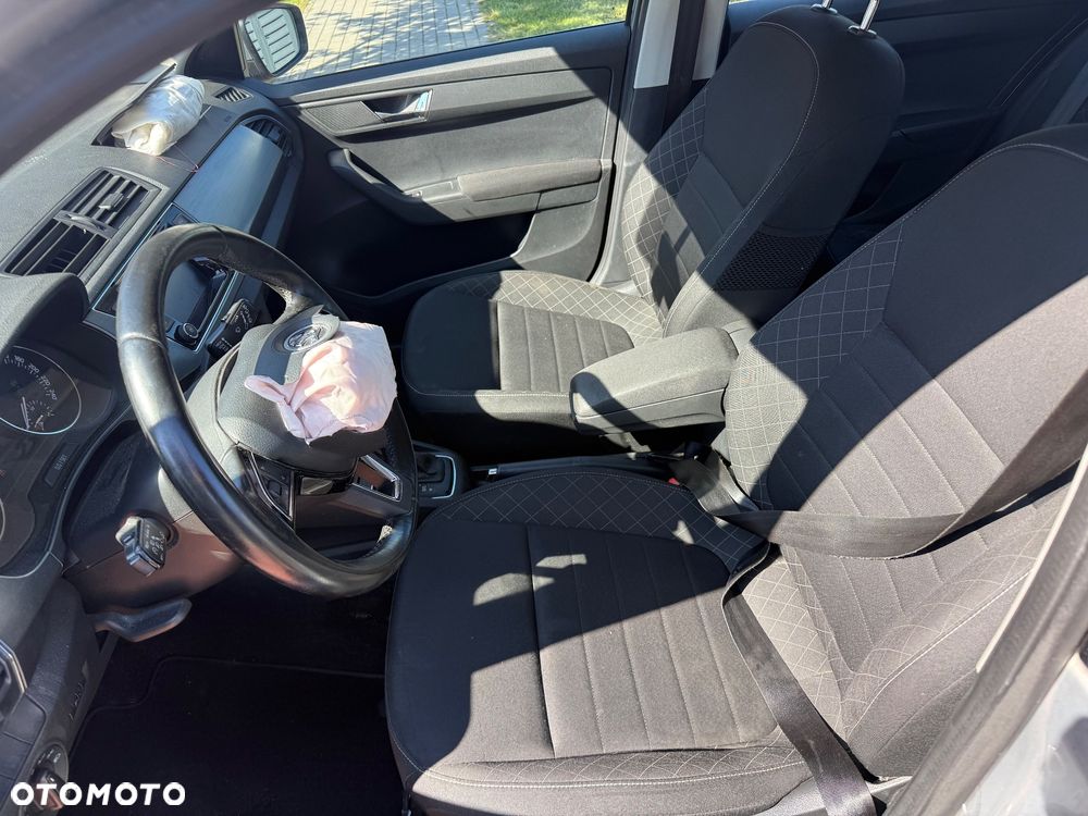 Skoda Fabia 1.2 TSI Ambition DSG - 10
