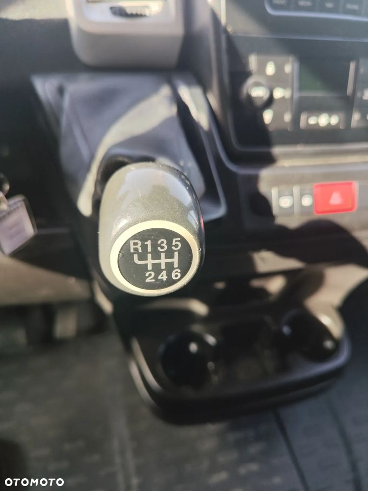 Fiat Ducato  Brygadówka 7 osób - 19