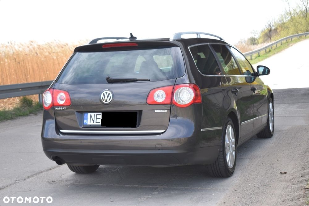 Volkswagen Passat - 16
