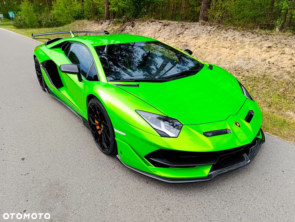 Lamborghini Aventador - 17