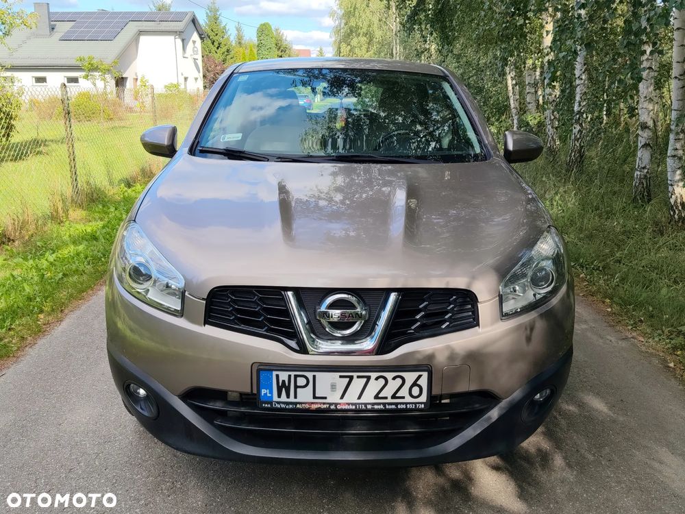 Nissan Qashqai - 2