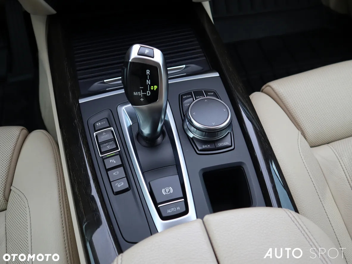BMW X5 xDrive25d - 36