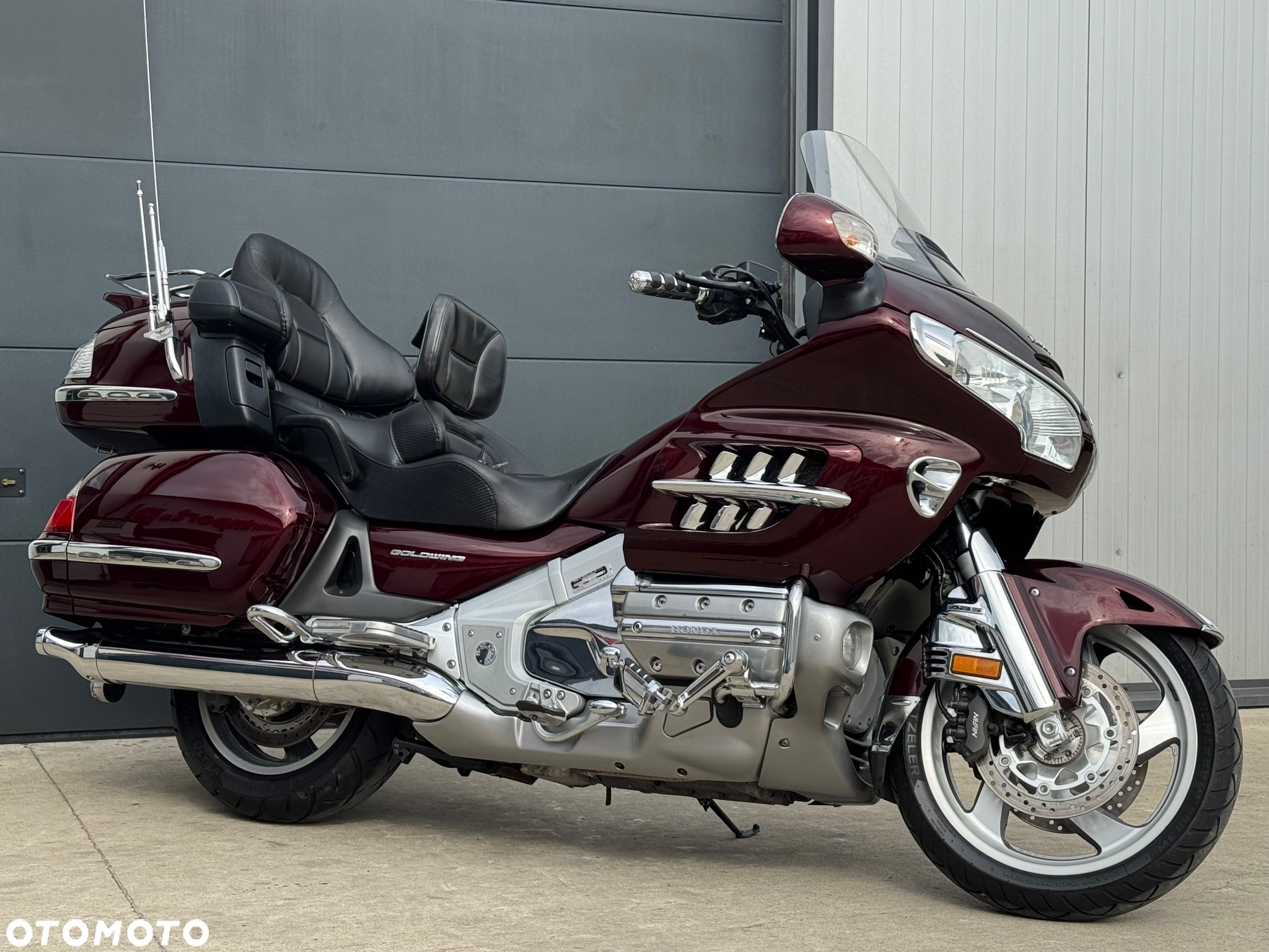 Honda GL - 25