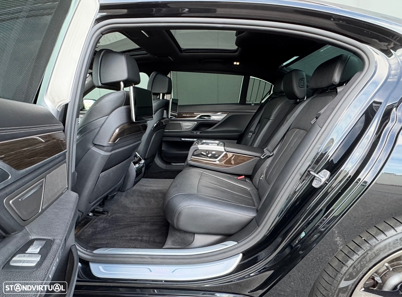 BMW 730 d Pack M - 17