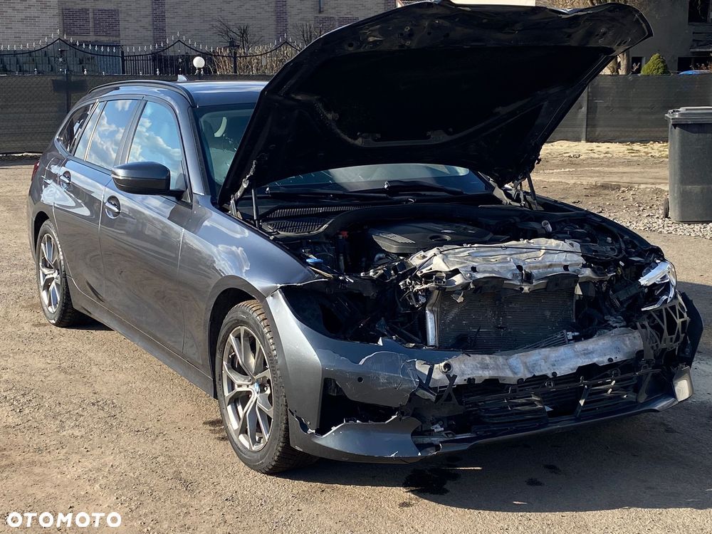 BMW Seria 3 318d MHEV Sport Line - 9