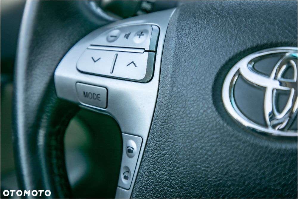 Toyota Hilux 3.0 D-4D SR5 - 21