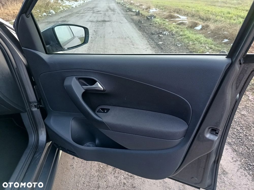 Volkswagen Polo 1.0 (Blue Motion Technology) Trendline - 15