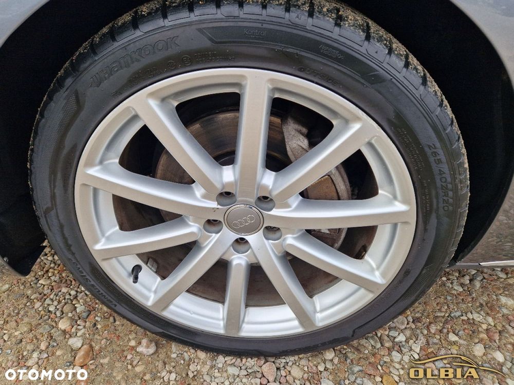 Audi A8 - 11