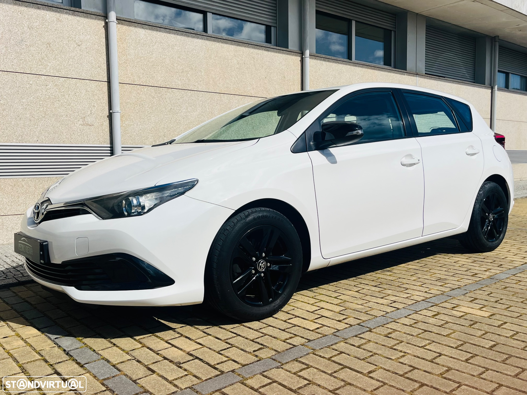 Toyota AURIS BIZZ D4D 90CV C/AC - 12