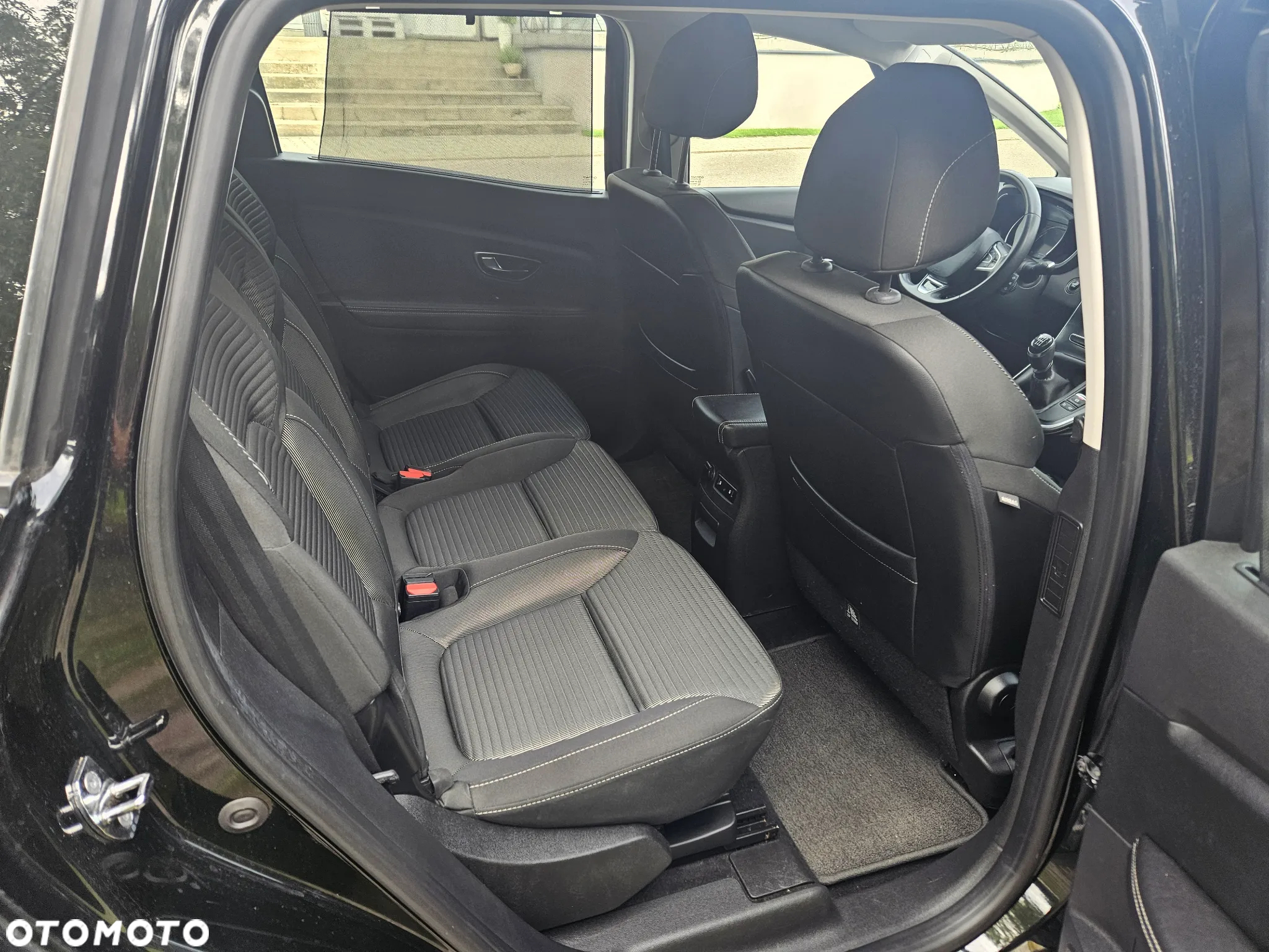 Renault Grand Scenic BLUE dCi 120 LIMITED - 8