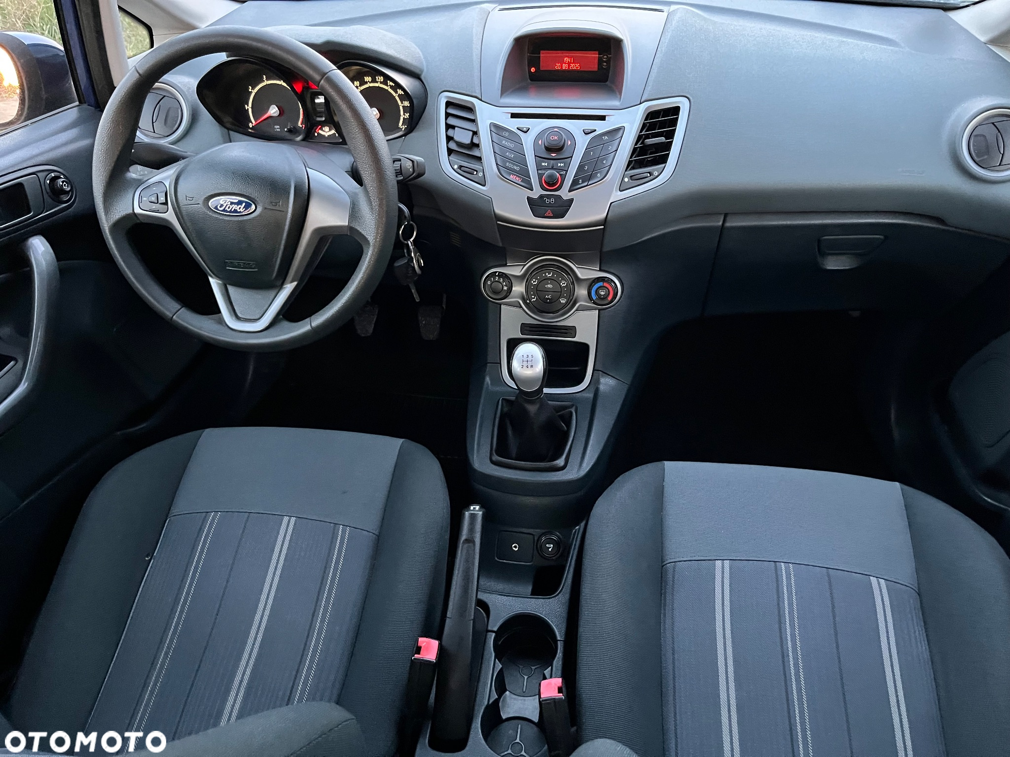 Ford Fiesta 1.25 Silver X plus - 12