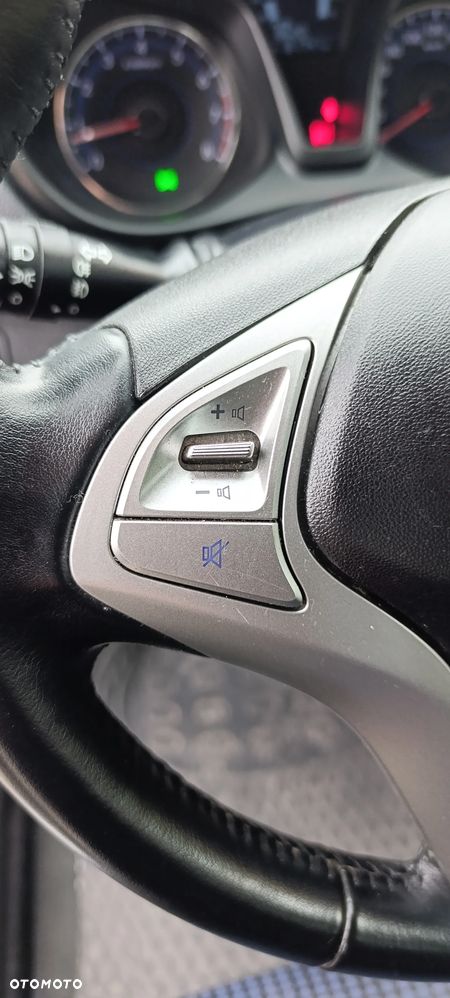 Hyundai ix20 - 21