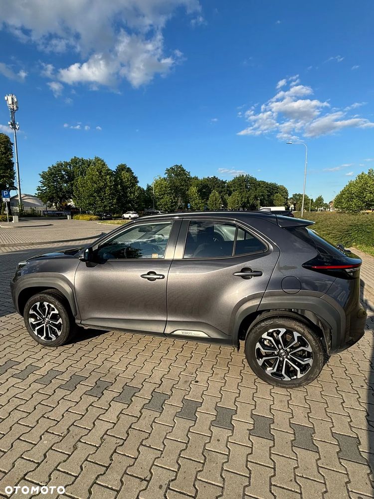 Toyota Yaris Cross Hybrid 1.5 Comfort - 12