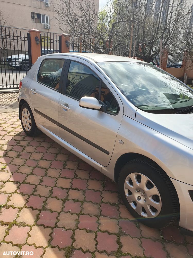 Peugeot 307 1.4HDi XR - 2