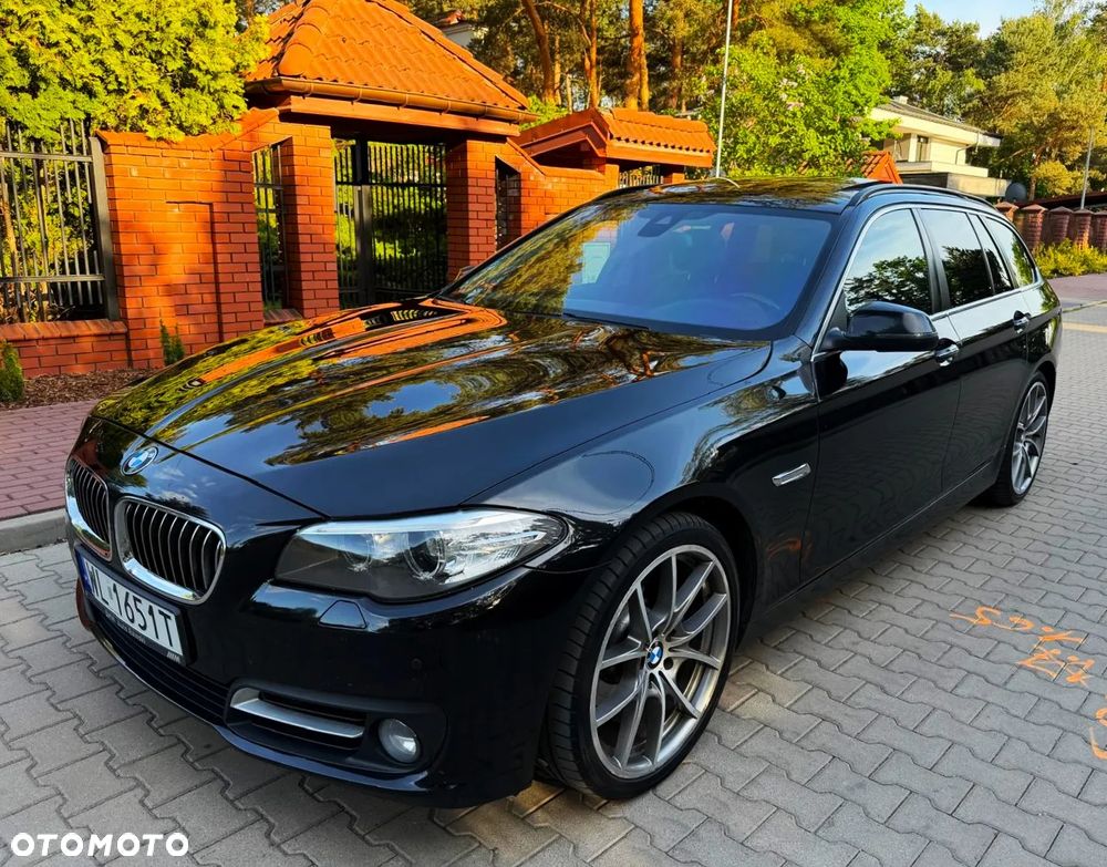 BMW Seria 5 520d xDrive - 15