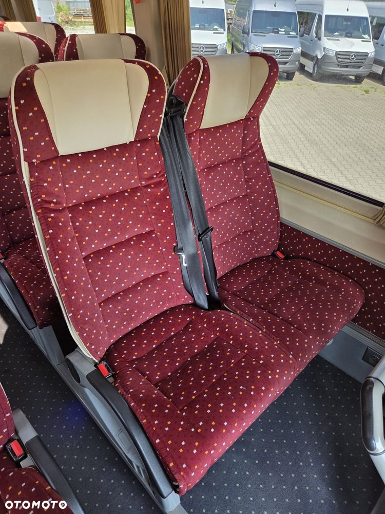 Mercedes-Benz Sprinter - 34