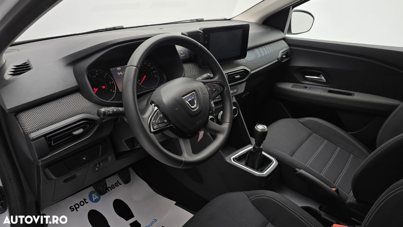 Dacia Logan TCe 90 MT6 Comfort - 13