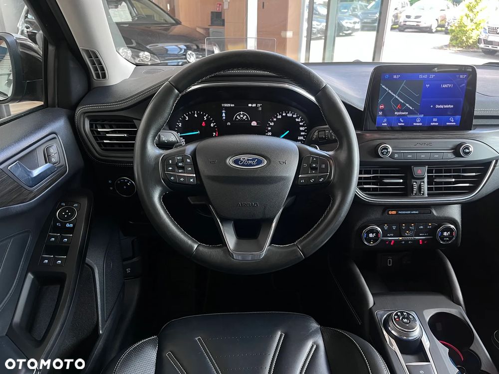 Ford Focus 1.5 EcoBoost Vignale - 14