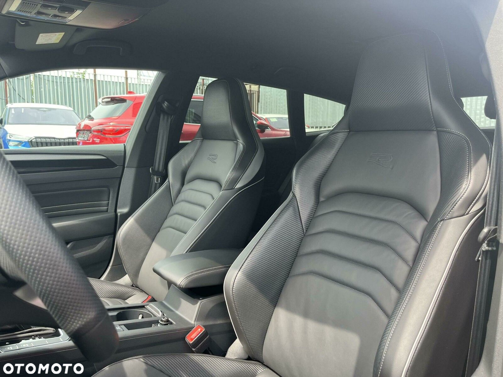 Volkswagen Arteon 2.0 TDI 4Motion R-Line DSG - 12