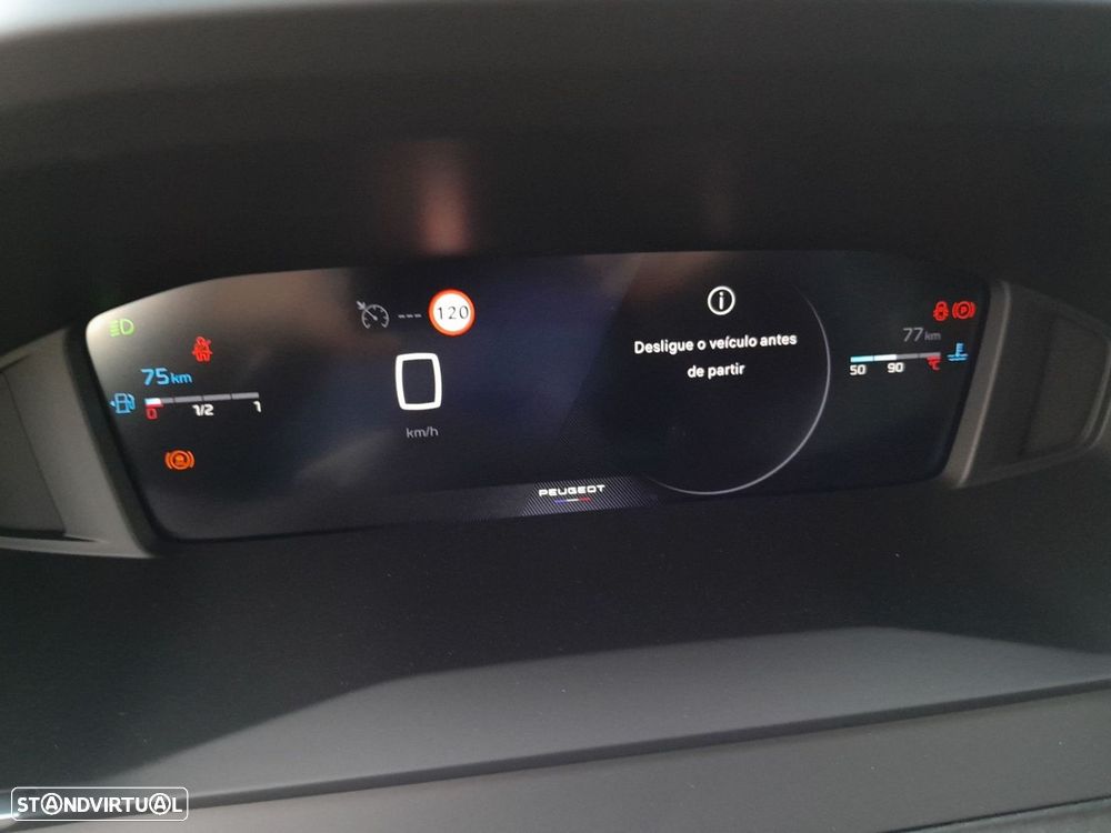 Peugeot e-2008 54 kWh Allure - 8