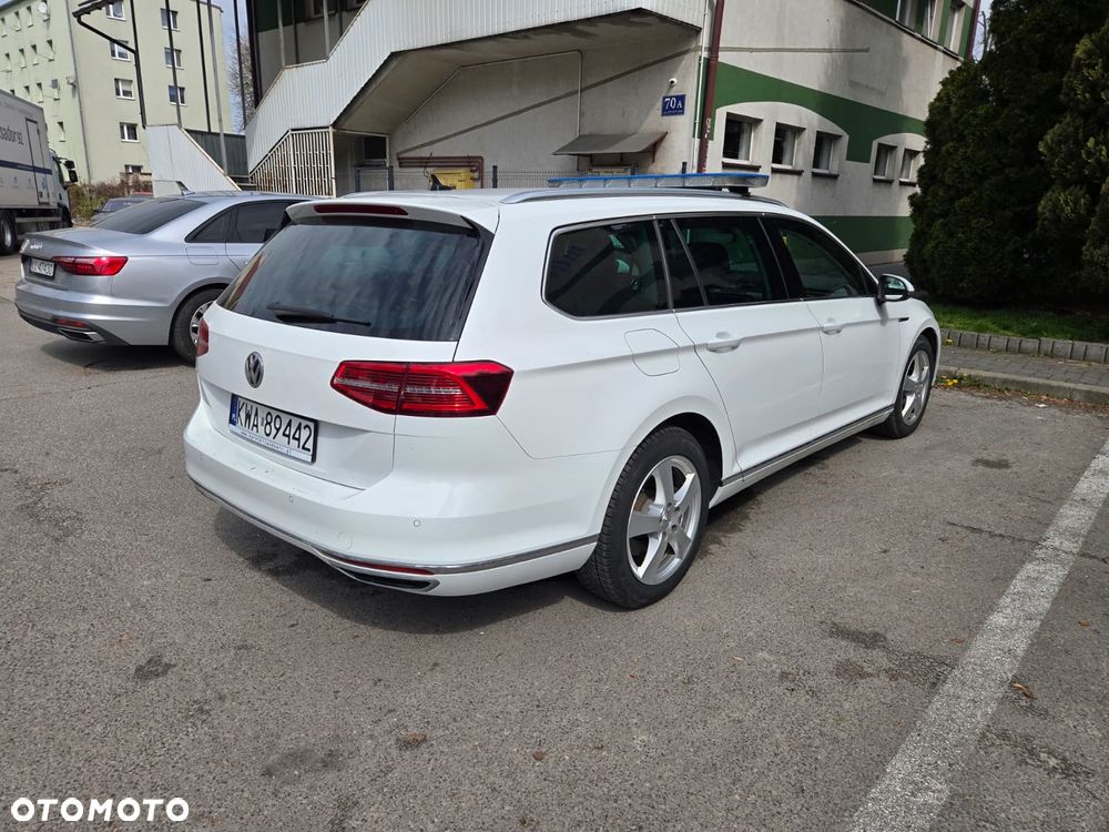 Volkswagen Passat ver-2-0-tdi-4motion-dsg-bluemotion-tech-highline - 12