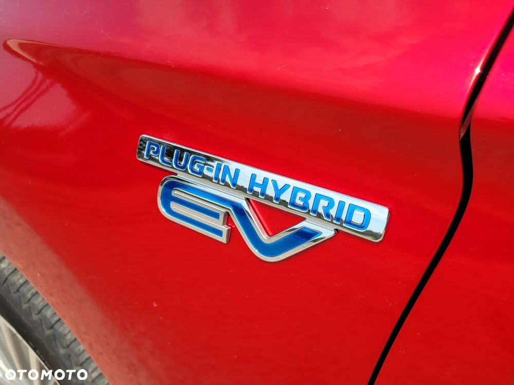 Mitsubishi Outlander 2.0 Intense 4WD CVT - 14