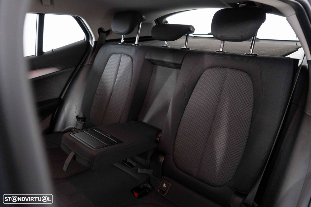 BMW X2 25 e xDrive Advantage - 11