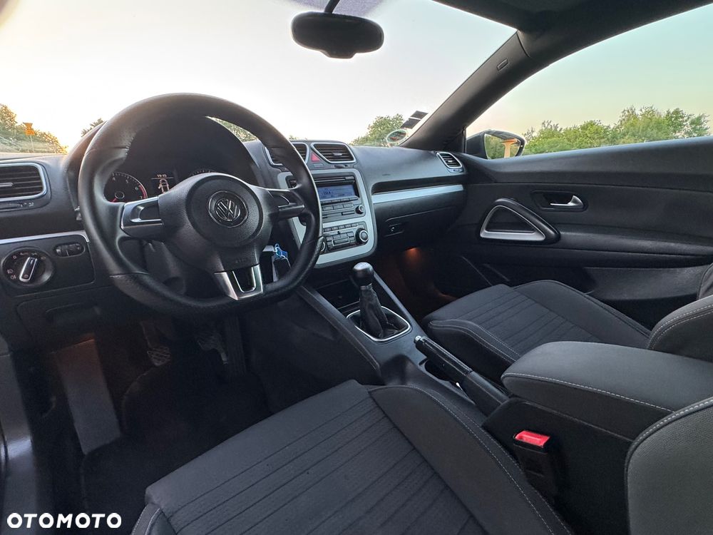 Volkswagen Scirocco 1.4 TSI Match - 33