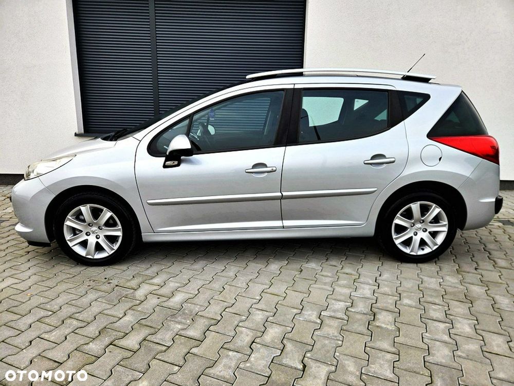 Peugeot 207 1.6 Premium - 4