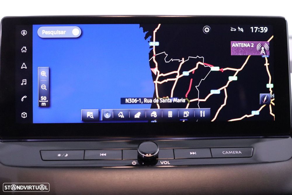 Nissan Qashqai 1.3 DIG-T N-Connecta - 28