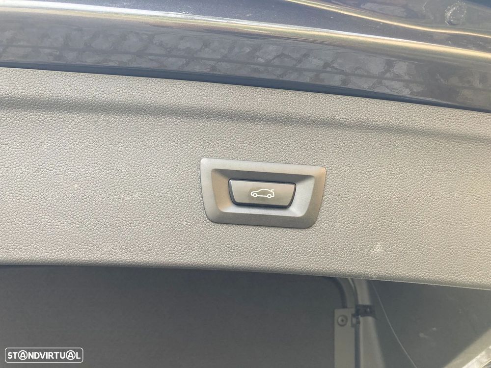 BMW iX — fotografia 42