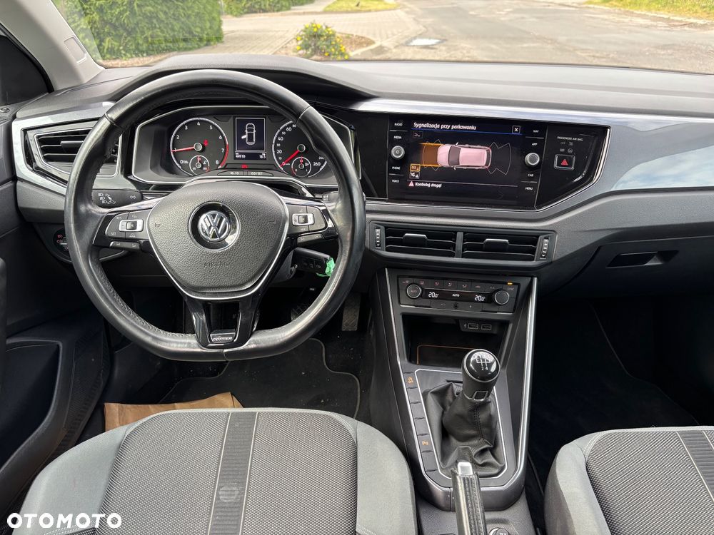 Volkswagen Polo 1.0 TSI Special Edition - 14