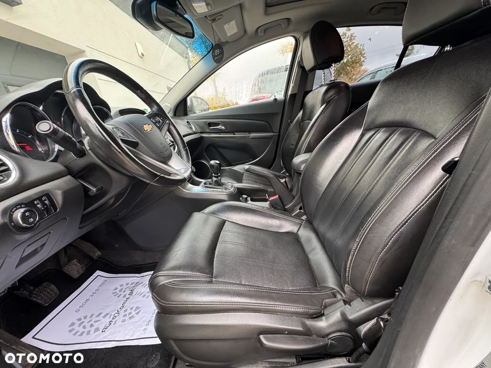 Chevrolet Cruze 1.4T LTZ+ - 13