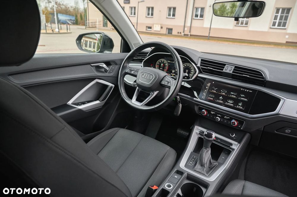 Audi Q3 35 TFSI S tronic - 28