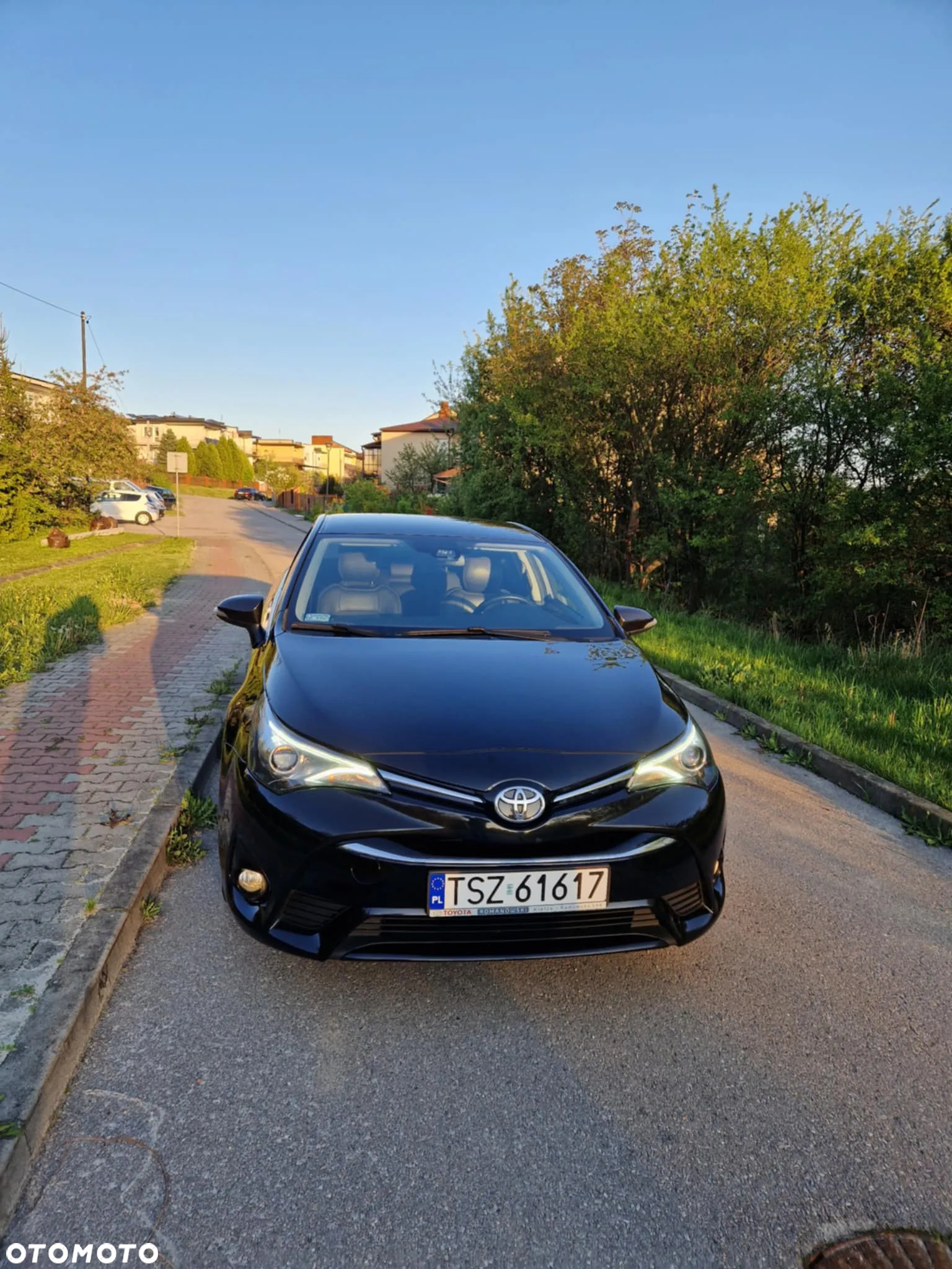 Toyota Avensis 2.0 Prestige MS - 4