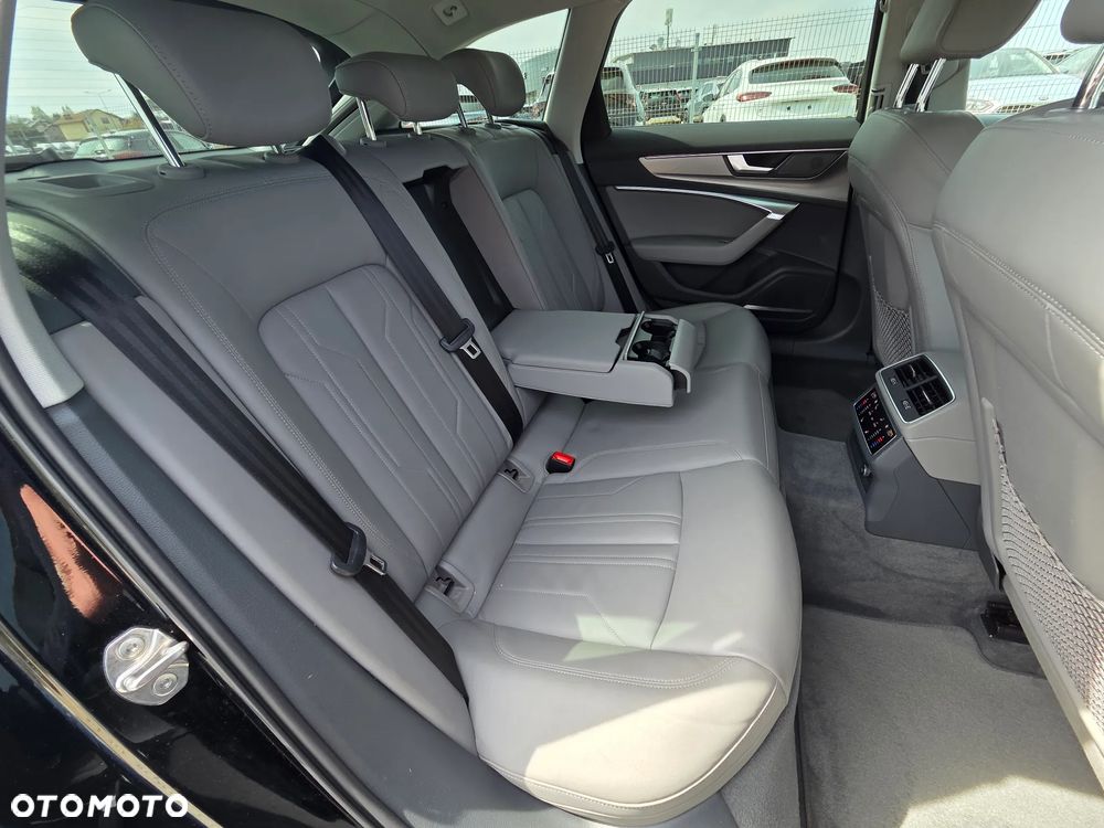 Audi A6 Avant 40 TDI quattro S tronic sport - 26