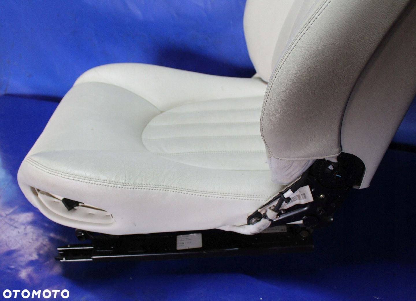 Fotel kierowcy lewy OE Jaguar XK XKR XK8 X100 98r kolor NED Ivory - 8