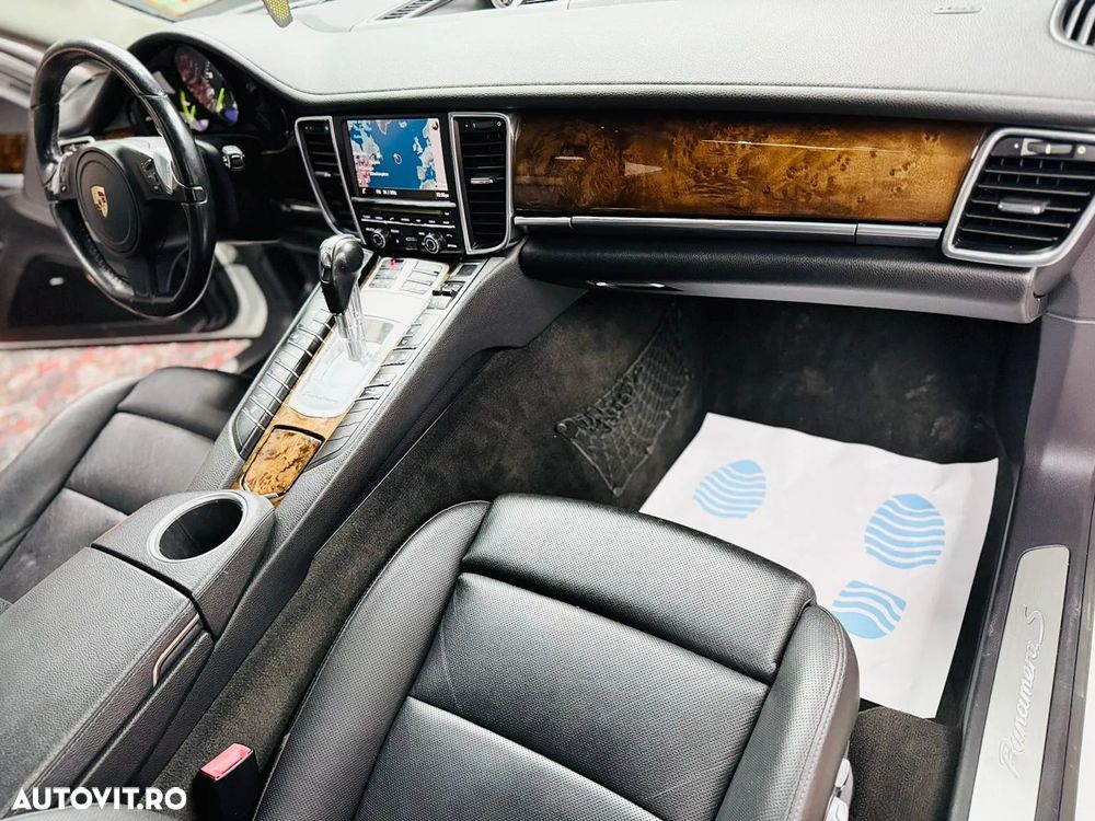 Porsche Panamera S E-Hybrid - 10