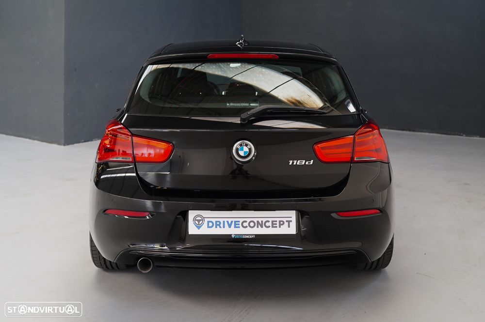 BMW 118 d Line Sport - 15