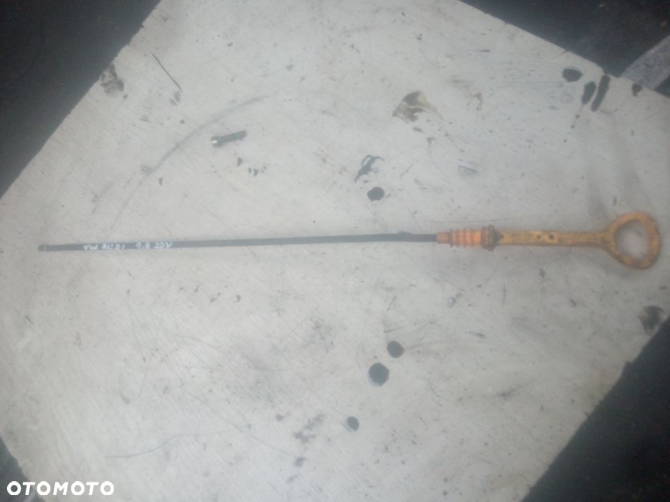 Audi A4 Passat b5 bagnet miarka  oleju  1,8  20V lub 1,6 8v - 2