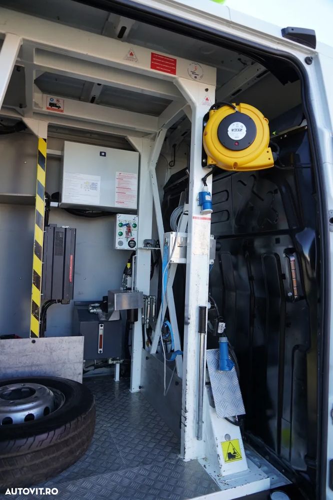 Iveco DAILY 70-180 / BRAȚ AERIAN - 16 m / TABLĂ METALICĂ + BRAȚ AERIAN ELEVATOR / 200 kg - 19