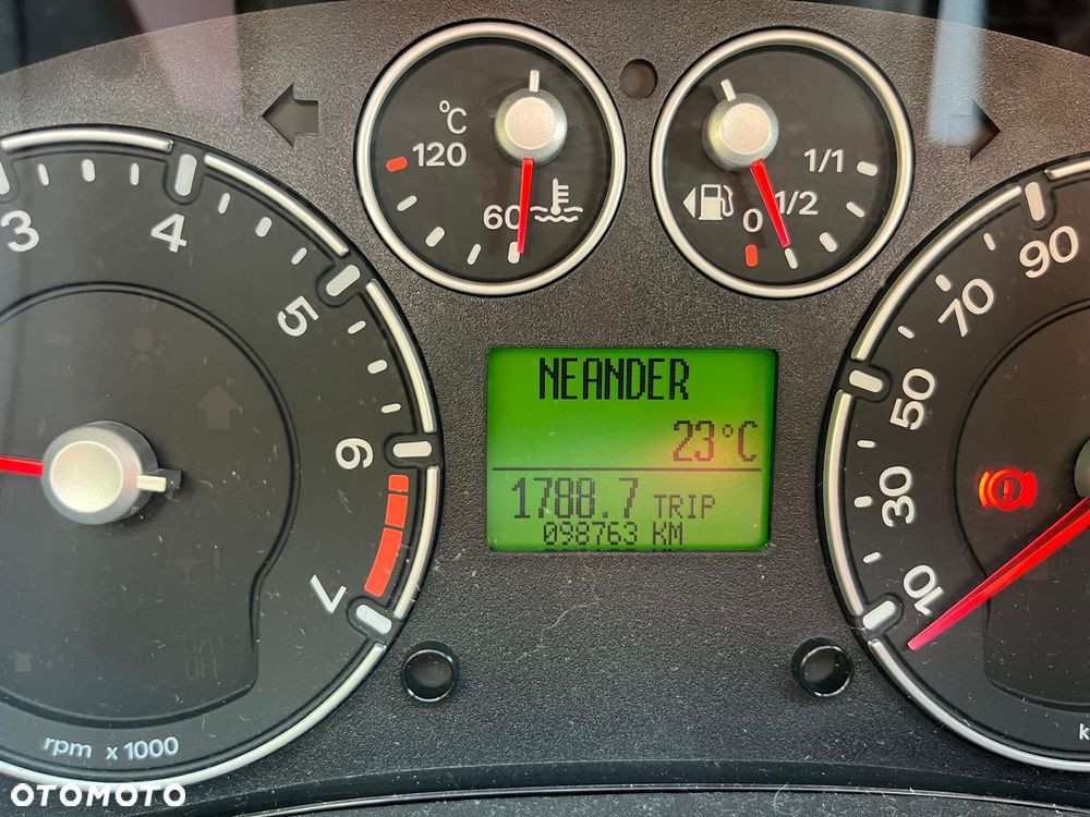 Ford Fusion 1.4 + - 5