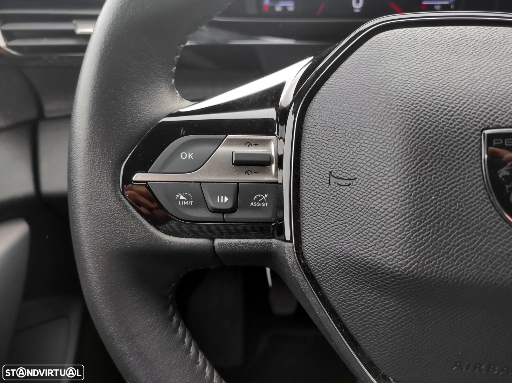 Peugeot 308 1.2 PureTech Allure - 28