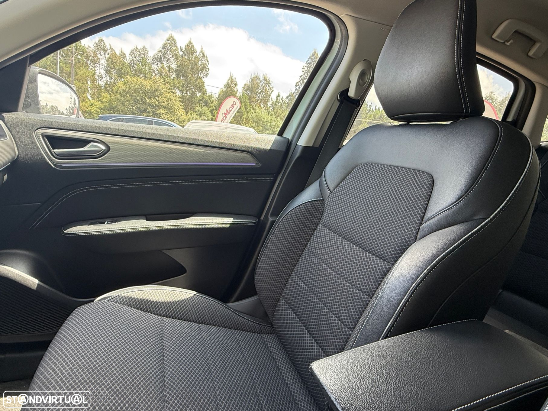Renault Arkana 1.3 TCe Intens EDC - 23