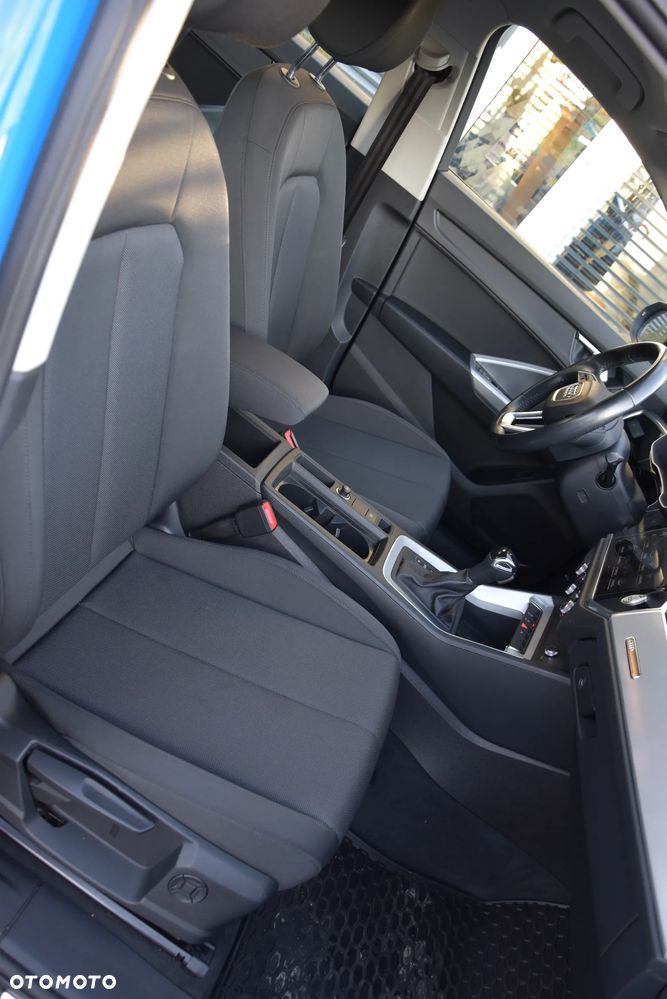 Audi Q3 2.0 TDI S tronic - 23