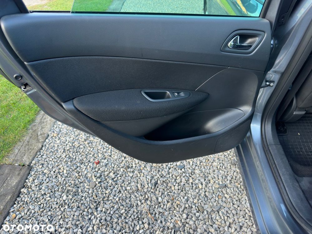Peugeot 308 120 VTi Access - 32