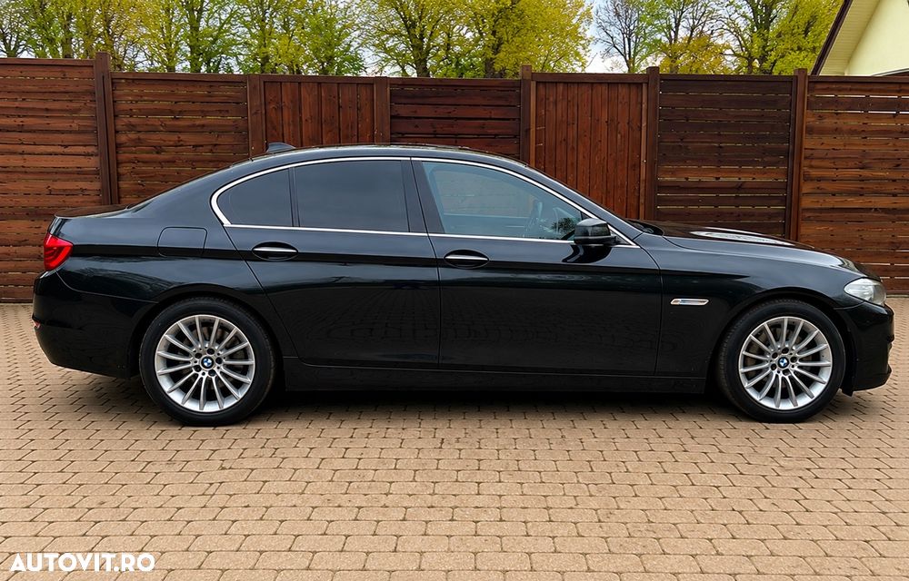 BMW Seria 5 525d xDrive Aut. - 3