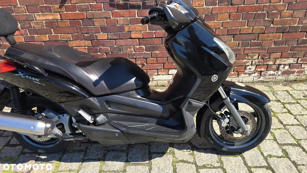 Yamaha X-max - 22