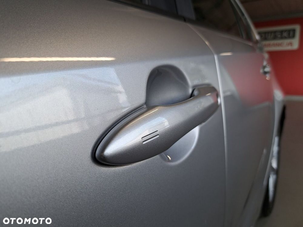Toyota Corolla 1.8 Hybrid Comfort - 38