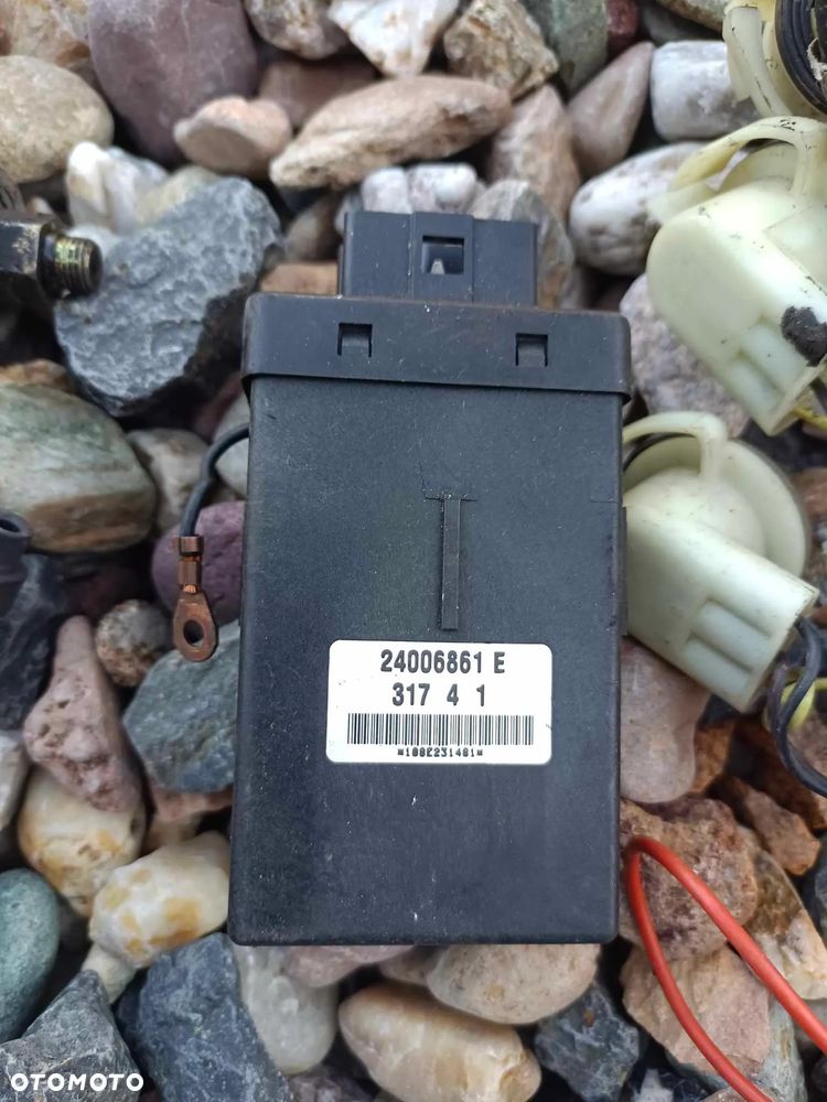 Chevrolet Blazer gmc Jimmy s10 modul wycieraczki tyl tylnej klapy przekaznik sterownik komputer GM 24006861 1995 1996 1997 1998 1999 2000 2001 2002 2003 2004 2005 4.3 v6 - 1